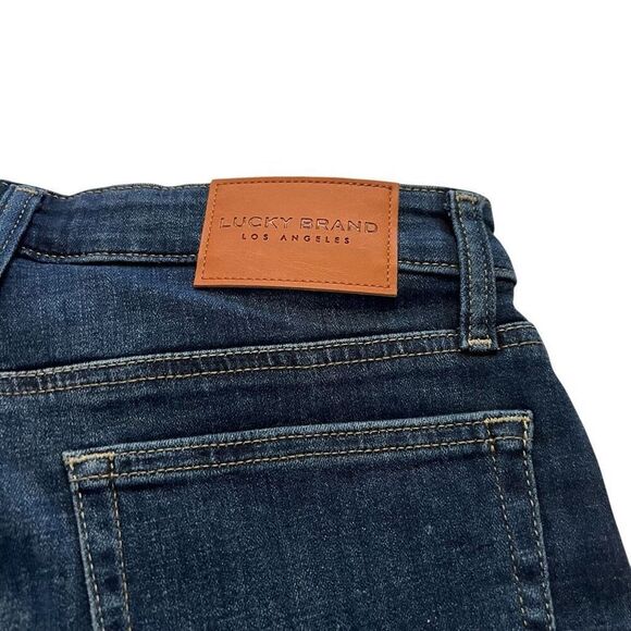 LUCKY BRAND The Bermuda Dark Wash Denim Short Size 4/27 - Picture 3 of 8